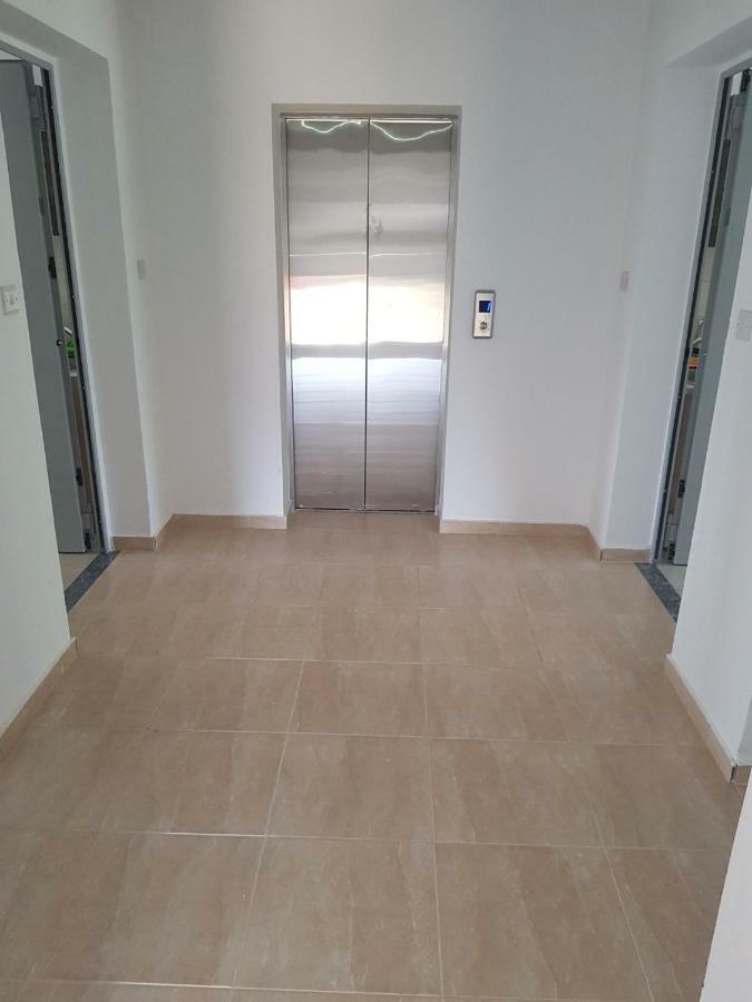 Paphos Apartments ภายนอก รูปภาพ