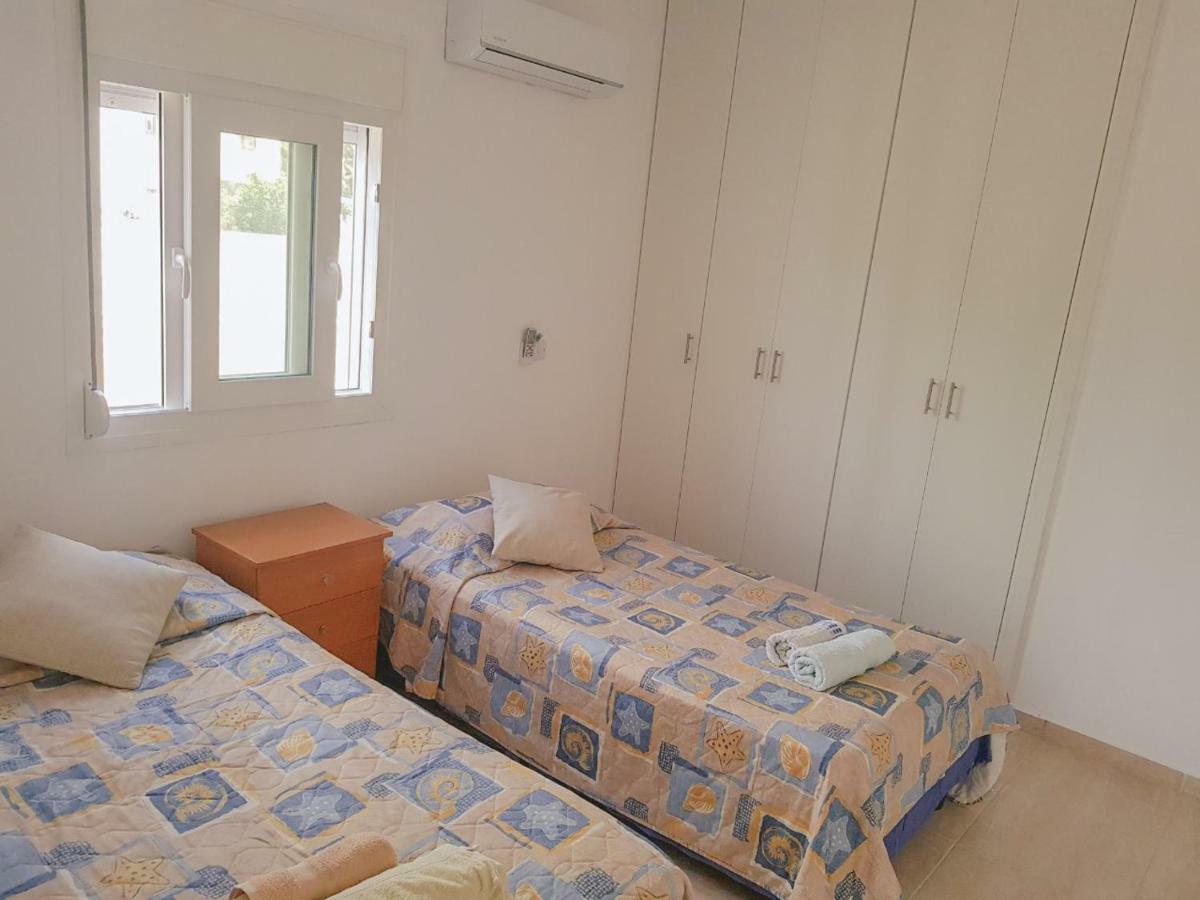 Paphos Apartments ภายนอก รูปภาพ